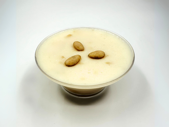 Damla Sakızlı Bademli Muhallebi görseli