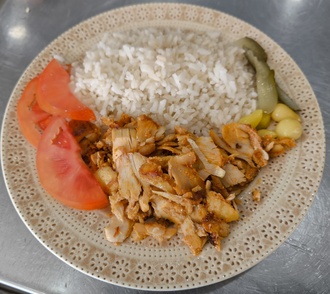 Pilav Üstü Tavuk Döner görseli