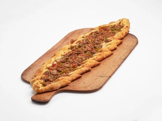 Kuşbaşı Kaşarlı Pide görseli