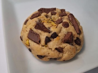 Antep Fıstık Dolgulu Bol Çikolata Cookie görseli