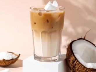 Iced Coconut Latte (50 Cl.) görseli