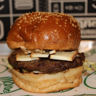 Mano Circassian Burger görseli