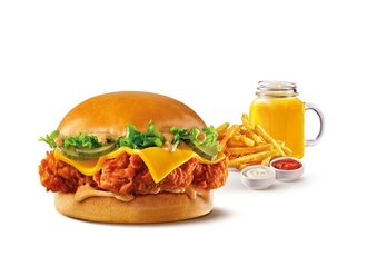 Acılı Crispy Chicken Burger Menü görseli