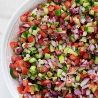 Çoban Salatası [ Soğansız ] görseli