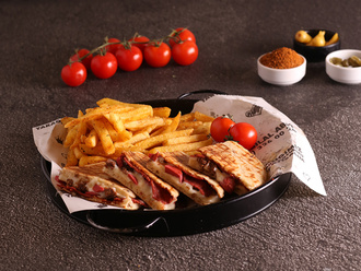 Karışık Bazlama Tost görseli