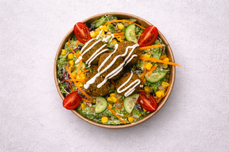 Falafel Salata görseli
