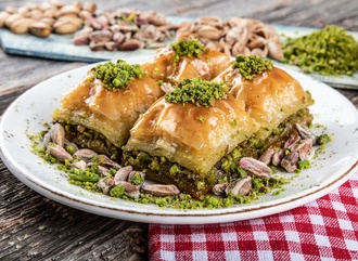 Yaşar Usta Antep Fıstıklı Baklava (1 Kg) görseli