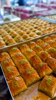 Fıstıklı Baklava (1 Kg.) görseli