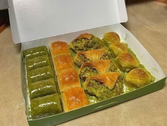 Karışık Baklava (2 Kg.) görseli