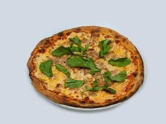 Ton Balıklı Pizza görseli
