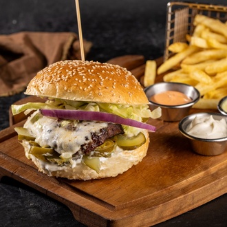 Mozzarella Burger Menü görseli