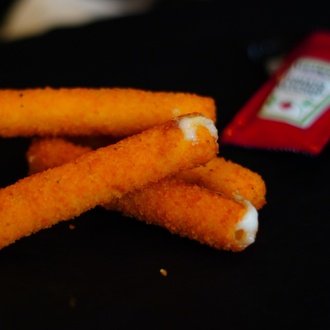 Mozzarella Sticks (4 Adet) görseli