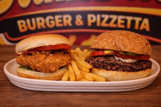 Smash+chiken Burger görseli