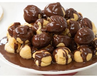 Profiterol görseli