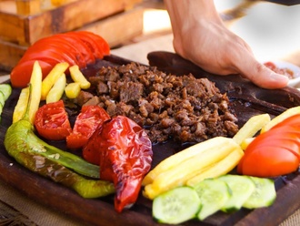 Söğüş Et Kavurma görseli