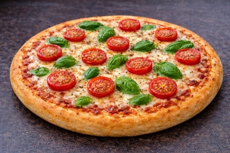 Margherita Pizza (Büyük) görseli