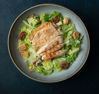 Chicken Caesar / Tavuklu Sezar Salata görseli
