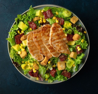 Grilled Chicken / Izgara Tavuk Salata görseli