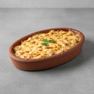 Kiremitte Kaşarlı Tavuk görseli