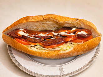Ekmek Arası Sucuk görseli