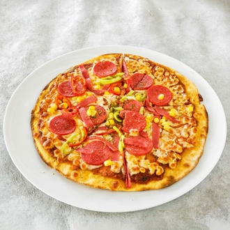 Karışık Pizza (Orta Boy) görseli