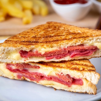 Karışık Tost (Tost Ekmeğine) görseli