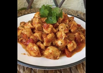 Ezogelin Çorbası & Tavuk Sote & Pilav & Salata & Turşu görseli