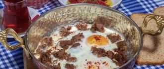 Kavurmalı Yumurta görseli