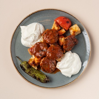 Soslu Köfte görseli