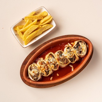 Güveçte Et Sarma görseli