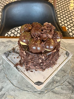 Profiterollü Pasta (4-6 Kişilik) görseli