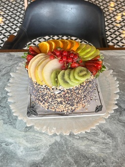 Meyveli Çikolata Pasta (8-10 Kişilik) görseli