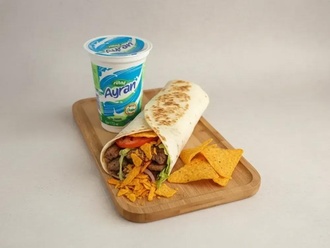 Mega Doritoslu Dürüm (150 G) & Ayran (170 Ml) görseli
