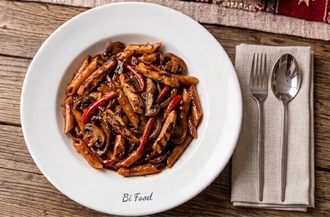 Barbekü Soslu Penne görseli