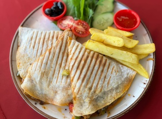 Tavuklu Quesadilla görseli