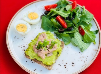 Ton Balıklı Avokadolu Bruschetta görseli