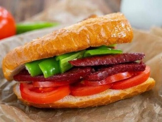 3/4 Ekmek Arası Sucuk görseli
