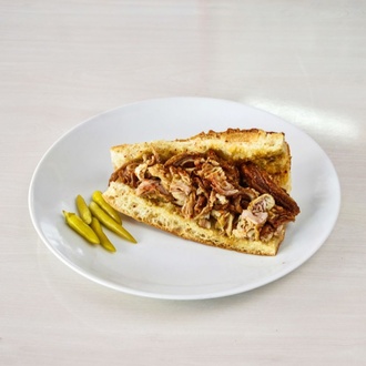 Çeyrek Ekmek Arası İzmir Kokoreç görseli