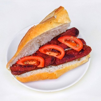 Yarım Ekmek Arası Izgara Sucuk görseli
