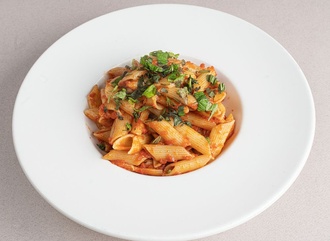 Sosisli Kremalı Penne görseli