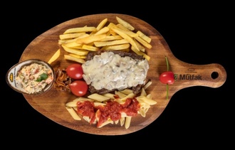 Mantar Soslu Steak görseli