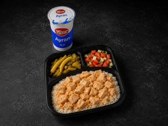 Pilav Üstü Soslu Tavuk Menü görseli