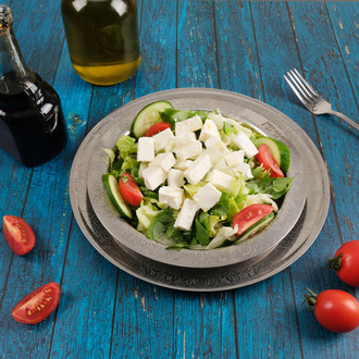 Beyaz Peynirli Roka Salatası görseli