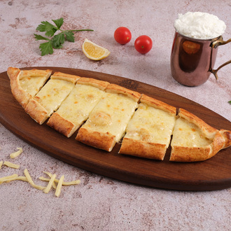 Kaşarlı Pide görseli