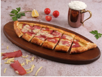 İmparator Pastırmalı Pide görseli