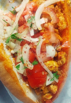 Tam Ekmek Arası Tavuk Tantuni görseli