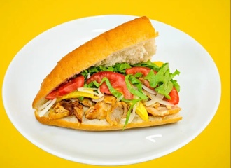 Yarım Ekmek Arası Tavuk Döner görseli