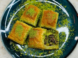 Fıstıklı Kuru Baklava (750 Gr.) görseli
