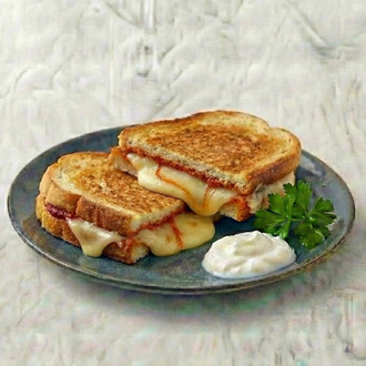 Salçalı Tost görseli
