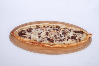 Kavurmalı Kaşarlı Pide görseli